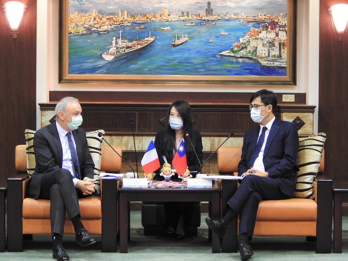 法國在台協會公孫孟主任首次拜訪陳其邁市長，就藝文、教育、經濟、新創產業等議題進行晤談