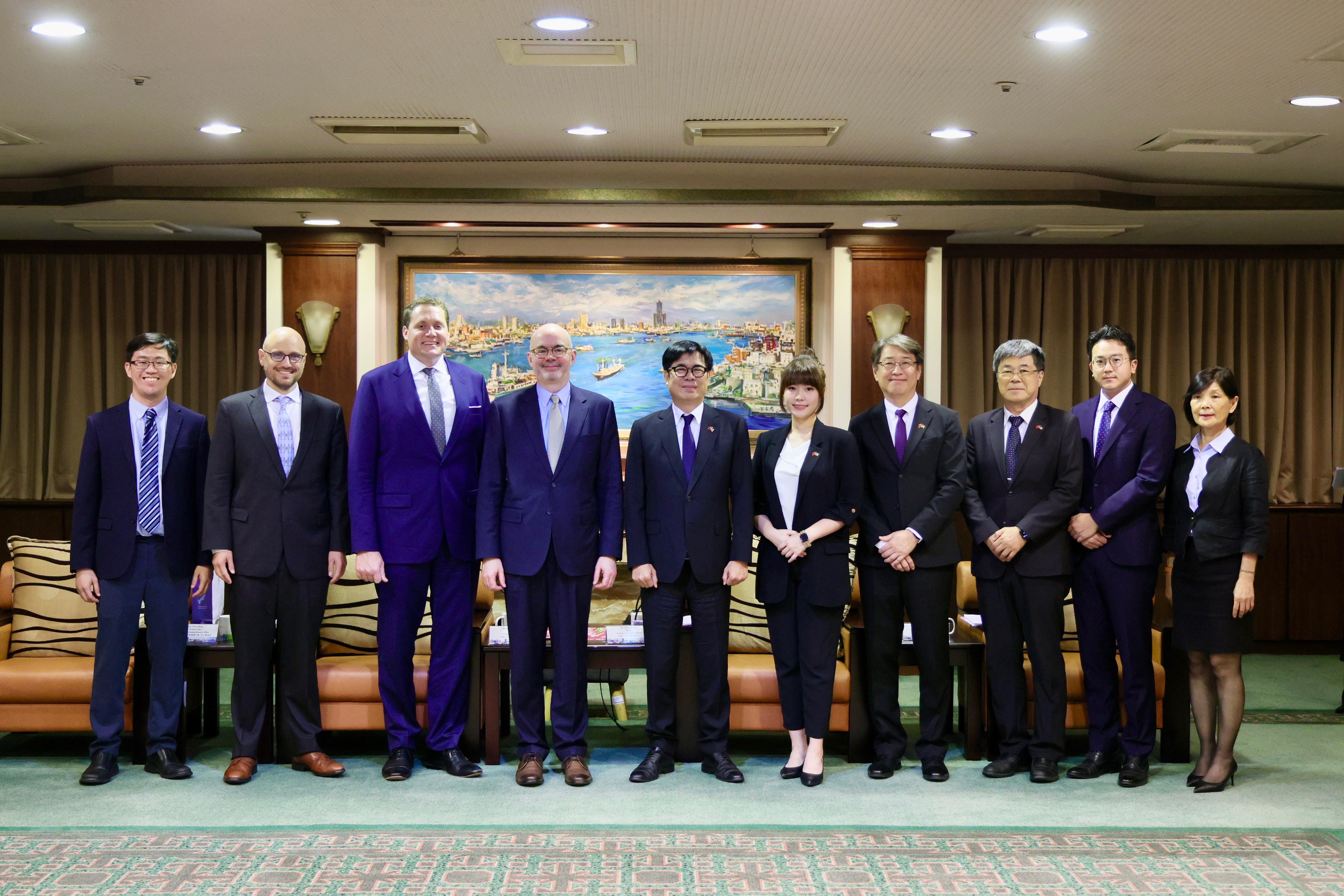 Mayor Chen Chi-Mai meets AIT Director Raymond F. Greene